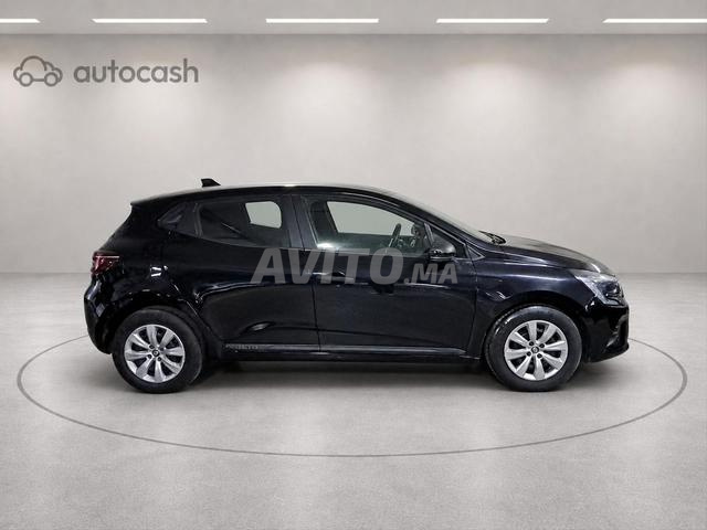 2546 - Renault Clio 2023 expertisée avec financeme - 2