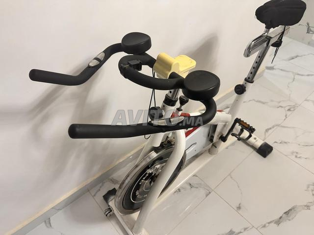 Vélo d'appartement - 2
