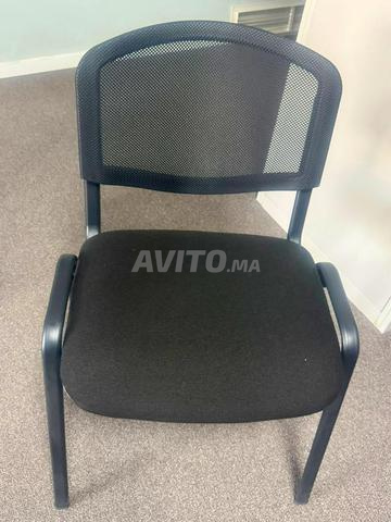 8 chaises en très bon état, presque neuves - 2