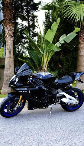 Yamaha R1 M Spécial édition - 2