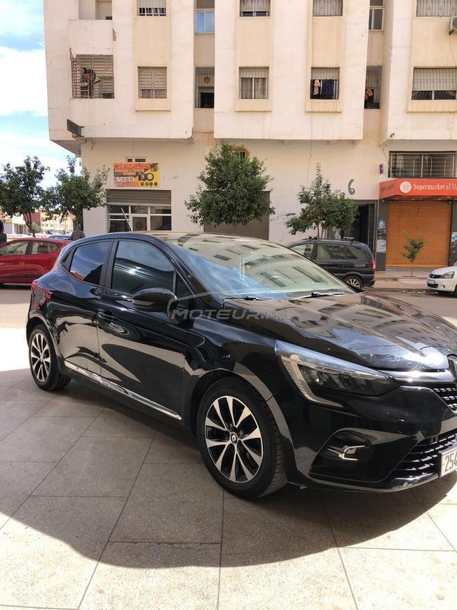 vente une Renault Clio 5