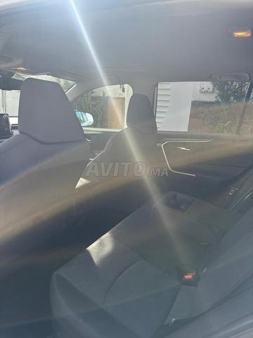 Toyota RAV-4 Essence Automatique - 2