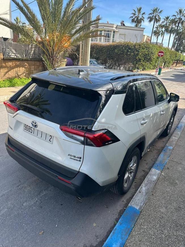 Toyota RAV-4 Essence Automatique