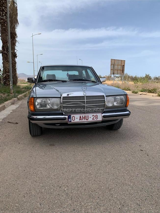 Mercedes-Benz 200 Essence Collection Automatique