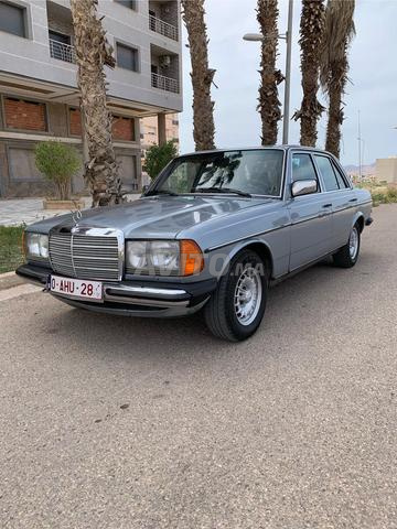 Mercedes-Benz 200 Essence Collection Automatique - 2