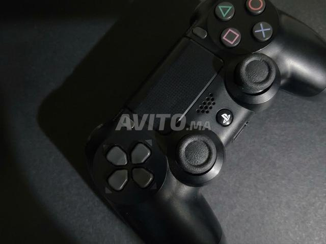 PS4 rarement utilisée - 2