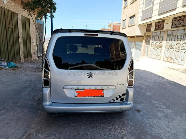 سيارة نقية بزاف 