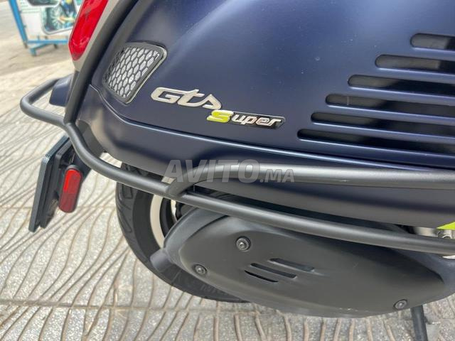 Vespa 300 GTS Super - 2