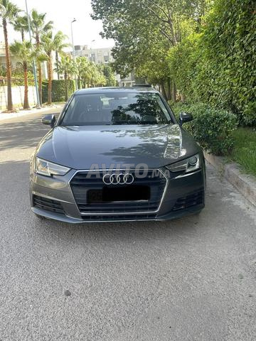 Audi A4 Diesel Automatique 2018 à Casablanca - 2