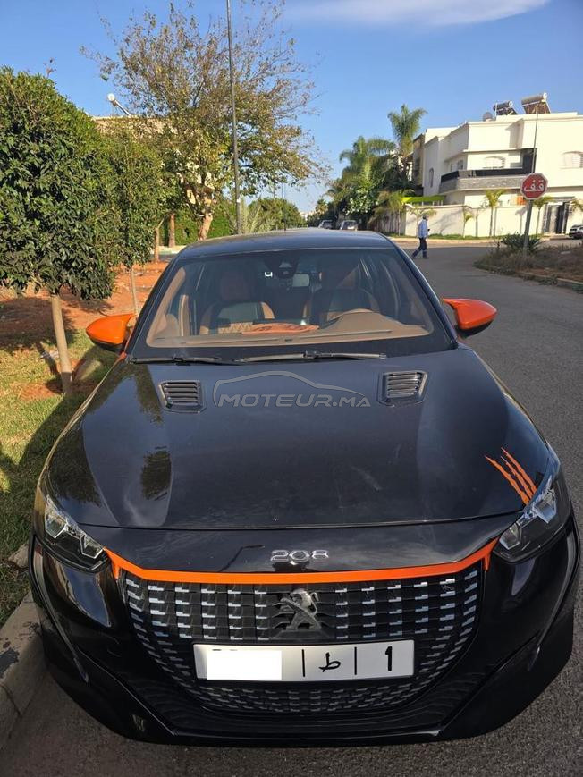 Peugeot 208 Diesel Manuelle 2024 à Salé