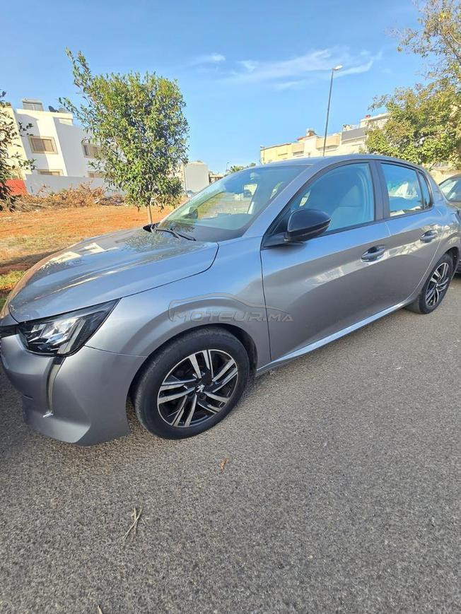 Peugeot 208 Diesel Manuelle 2024 à Sala al jadida