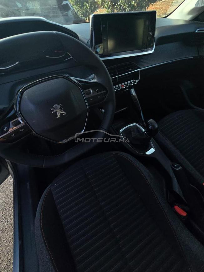 Peugeot 208 Diesel Manuelle 2024 à Sala al jadida