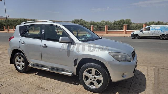 Toyota RAV-4 Diesel Manuelle 2008 à Imlil - 2