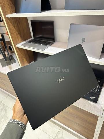 LG GRAM ULTRA 7 16 بوصة - 2