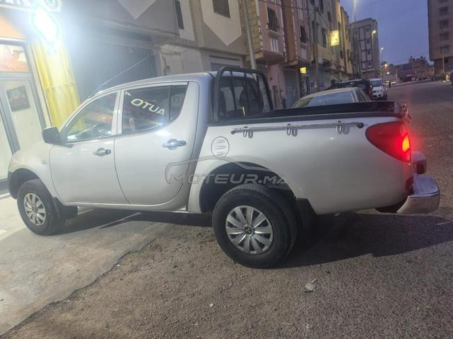 Mitsubishi pick-up 2 cabines