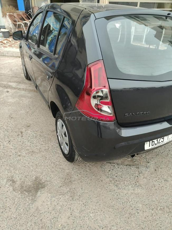 Dacia Sandero 2011 à vendre Moteur.