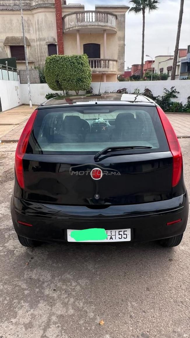 Fiat Punto Essence Manuelle 2012 à El Jadida
