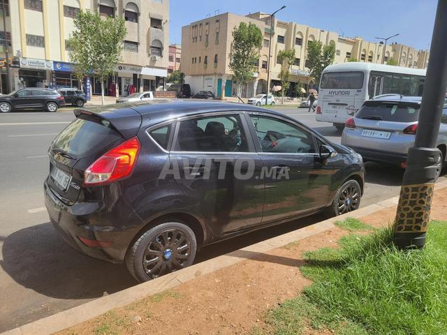 Ford Fiesta - 2