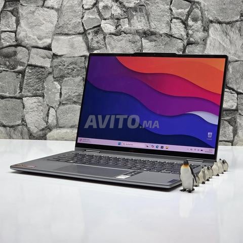 LENOVO YOGA 7 2-in-1 / Ryzen 7 8840HS / OLED