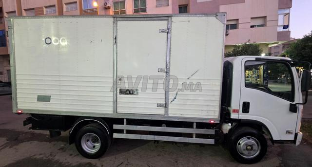 ISUZU NN 3500kg