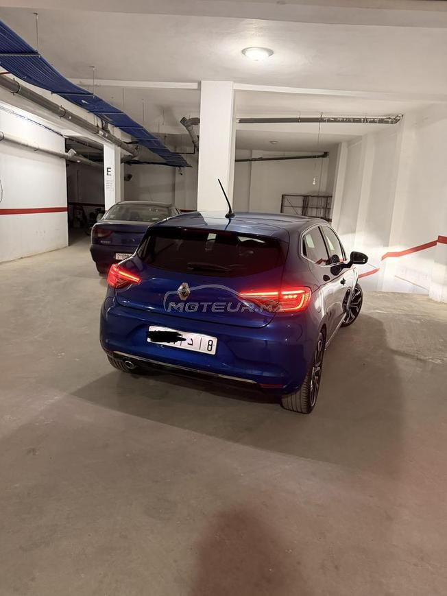 Clio 5 techno fabrication européen 72000km mouteur