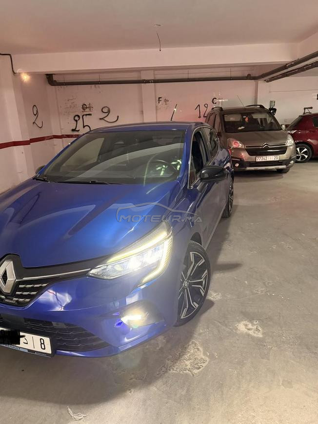 Clio 5 techno fabrication européen 72000km mouteur