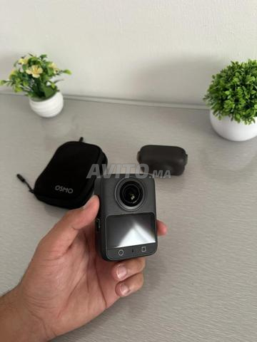 Caméra DJI Osmo 360 8K avec pochette - 2