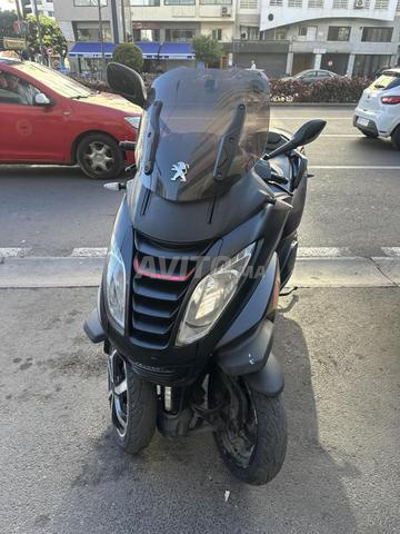 Peugeot Metropolis 400cc permis B - 2