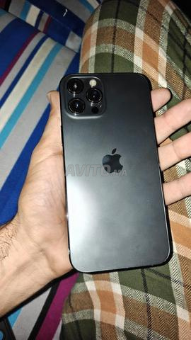 آيفون 12 برو ماكس