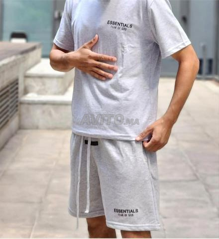 طقم Essentials بمقاس M - 2