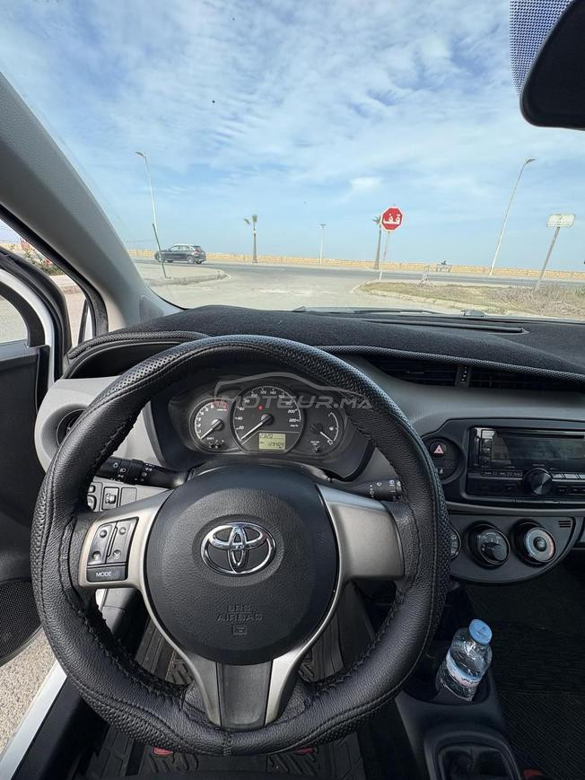 toyota yaris essence