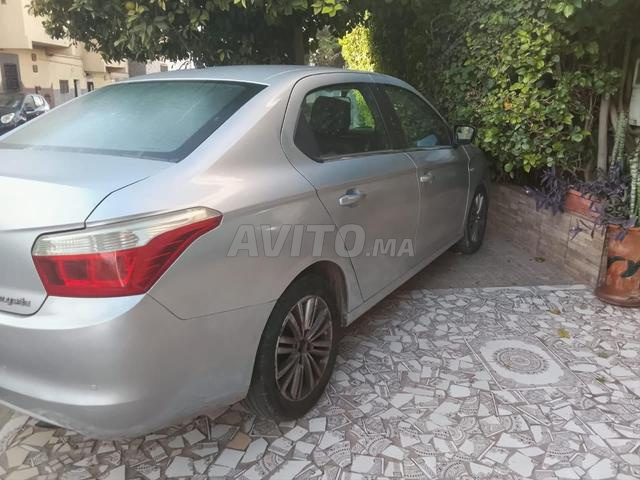 Voiture à vendre à Agadir - 2