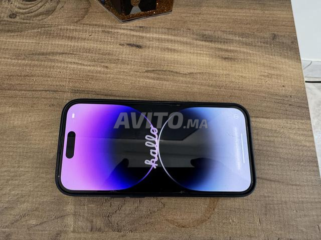 iPhone 14 Pro violet - 2