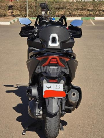 Honda Forza 350 - 2