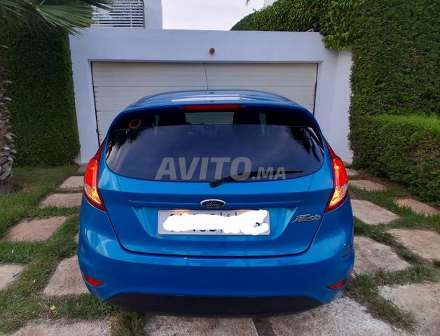 FORD FIESTA MANUELLE DIESEL - 2