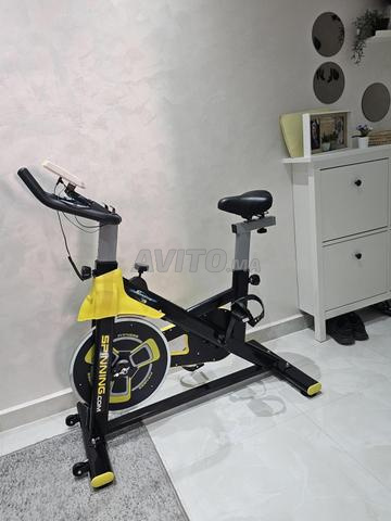 Vélo spinning Q3 neuf - 2