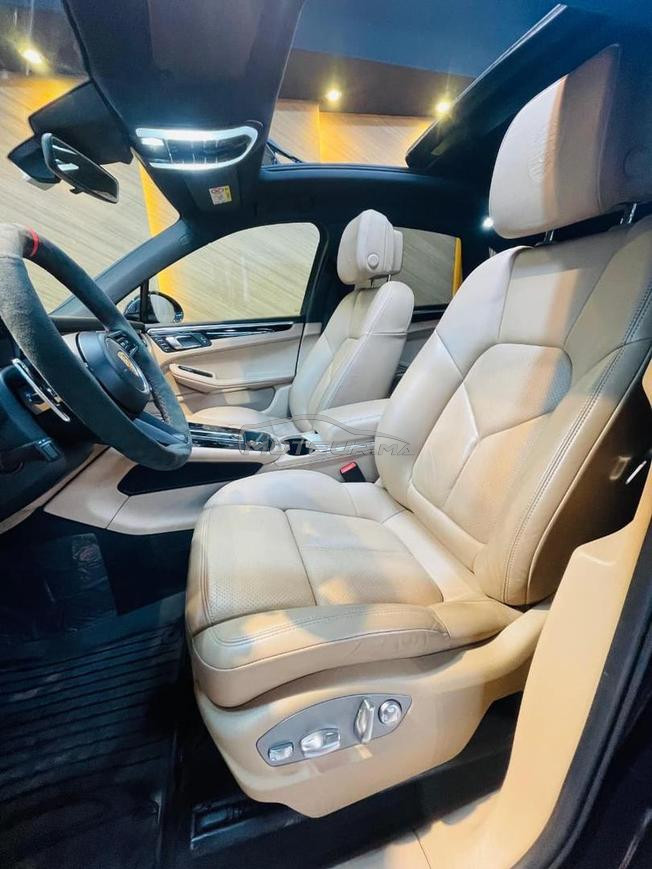 Porsche Macan Essence Automatique 2022 à Rabat
