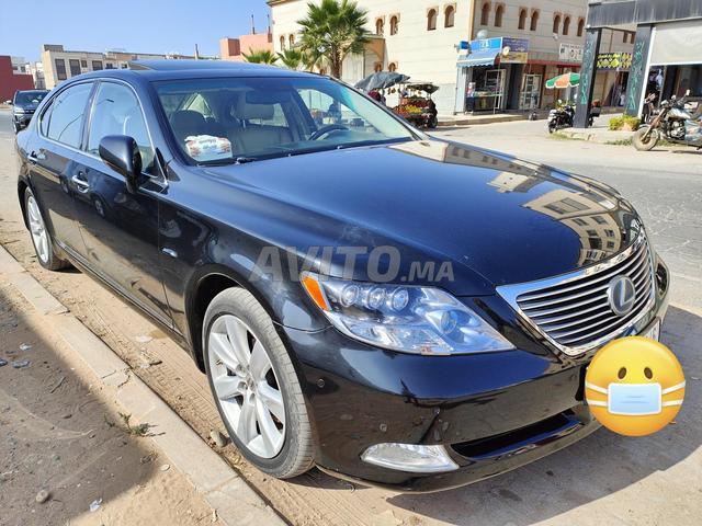 Lexus LS 600 H - 2