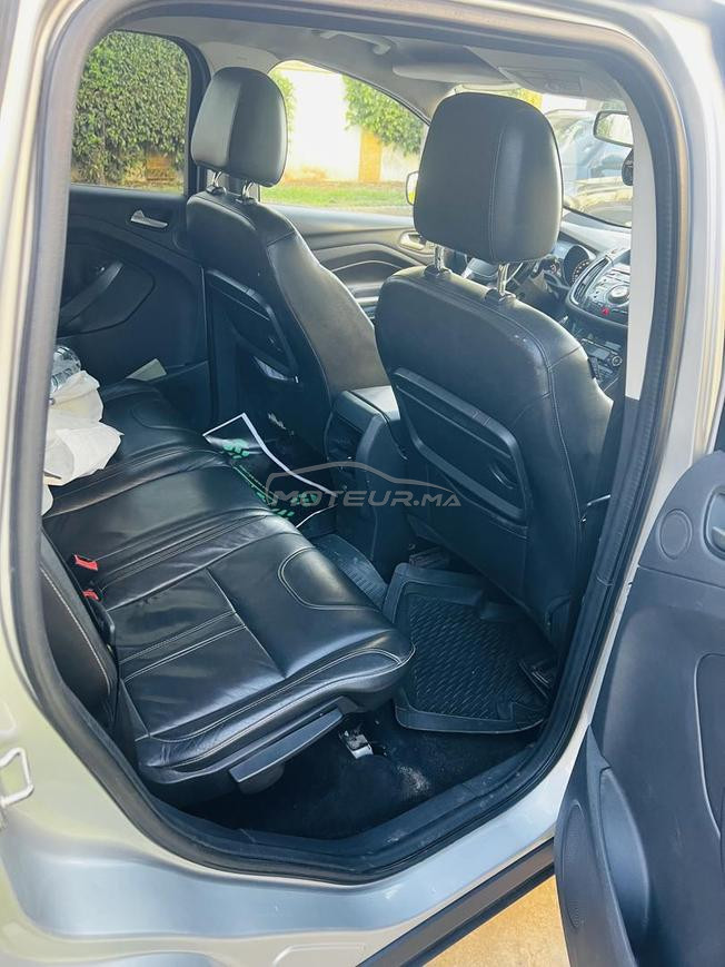 ford kuga titanium 