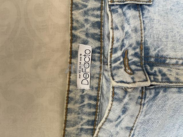 Pantalon jean déchiré - 2