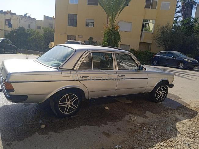 Mercedes benz 240 ba9i n9iya tbarklah 