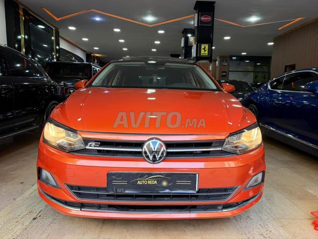 Volkswagen Polo - 2
