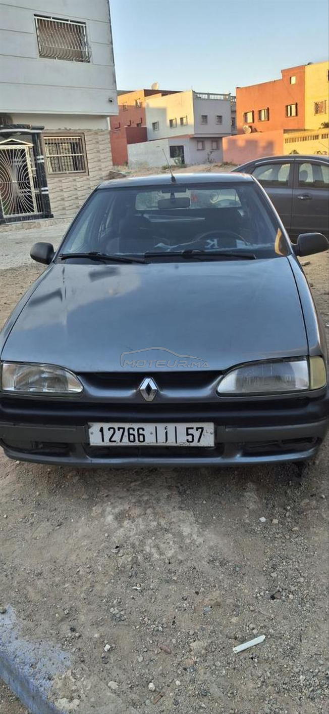 Renault R19 1995 dédouaner 2010