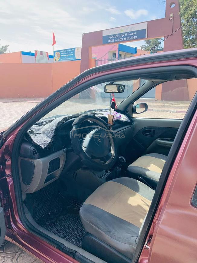Renault Clio Essence Manuelle 2005 à Agadir