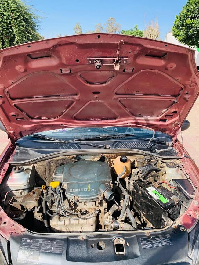 Renault Clio Essence Manuelle 2005 à Agadir