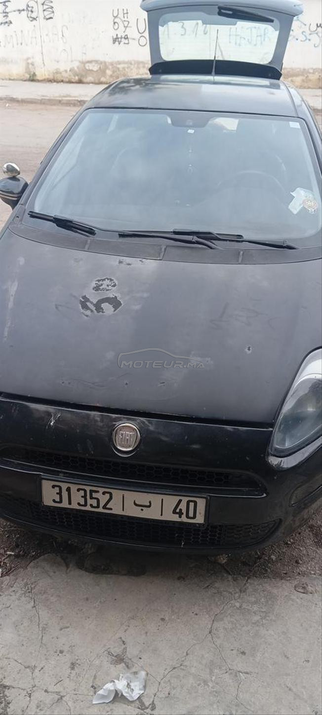 Fiat Punto Essence Manuelle 2016 à Tanger