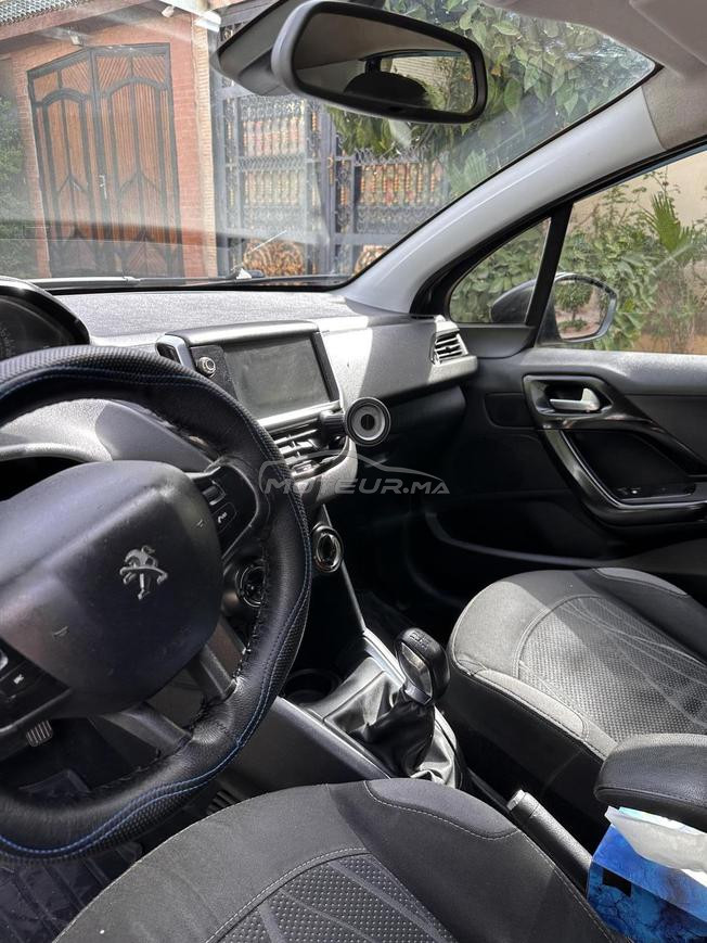 Peugeot 208 Diesel Manuelle 2015 à Marrakech