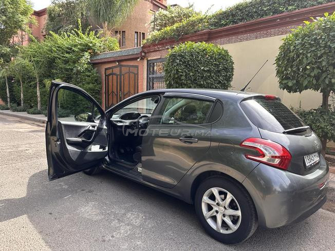 Peugeot 208 Diesel Manuelle 2015 à Marrakech