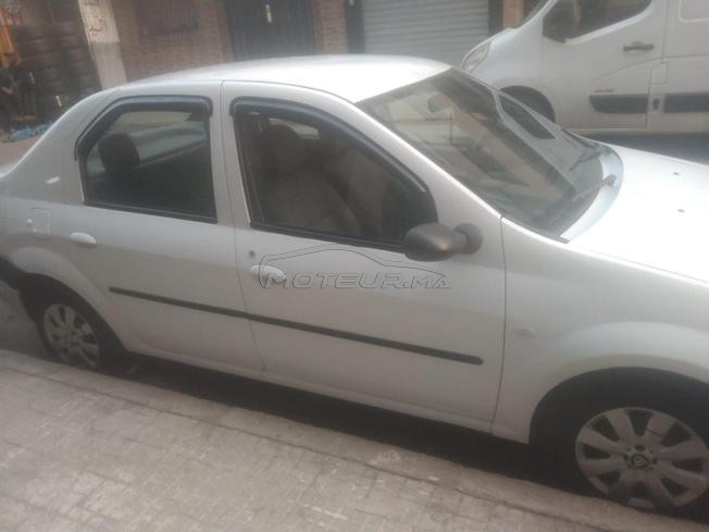 Dacia Logan Essence Manuelle 2006 à Casablanca