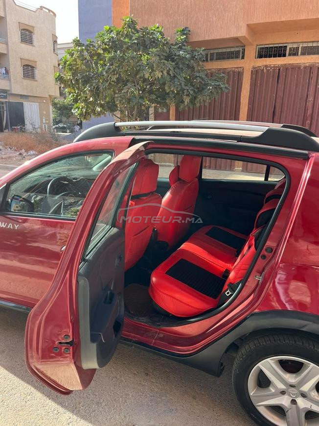 je mets ma voiture dacia sandero stepway 